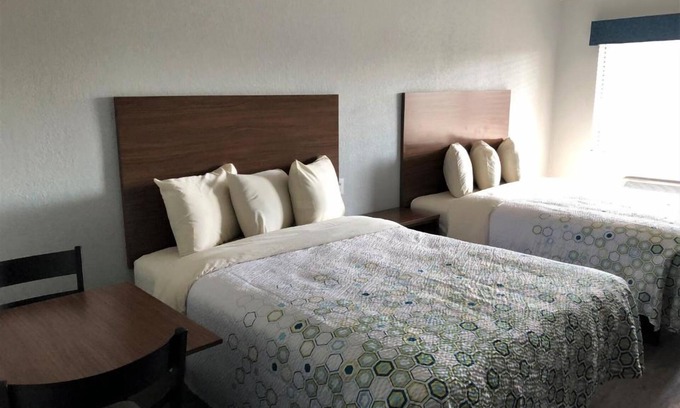 Arena District Hotel | 3 Affordable Studios w/ Kitchenette, Flat-Screen TV Near San Antonio's Top Sites
