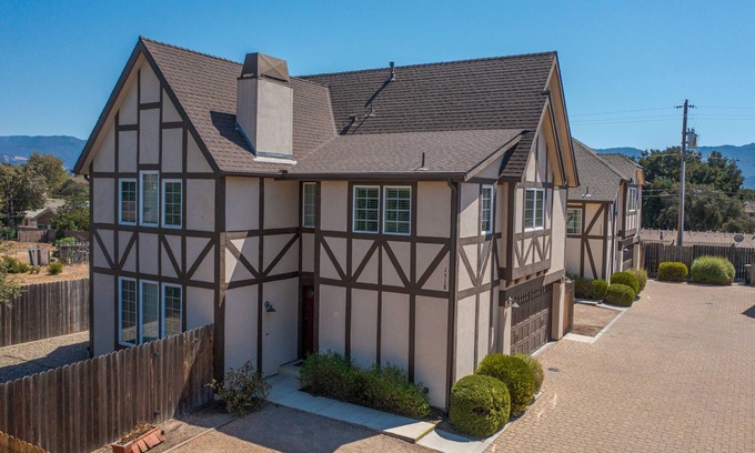 Solvang Casa | Copenhagen Court 1518 En el corazón del centro de Solvang