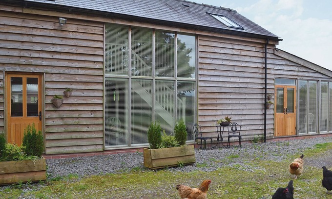 Llandrindod Wells Cabaña | Alojamiento de 3 habitaciones en Penybont, near Llandrindod Wells