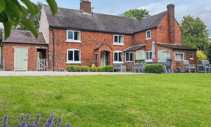 Ashbourne Cabaña | Alojamiento de 3 habitaciones en Shirley, near Ashbourne