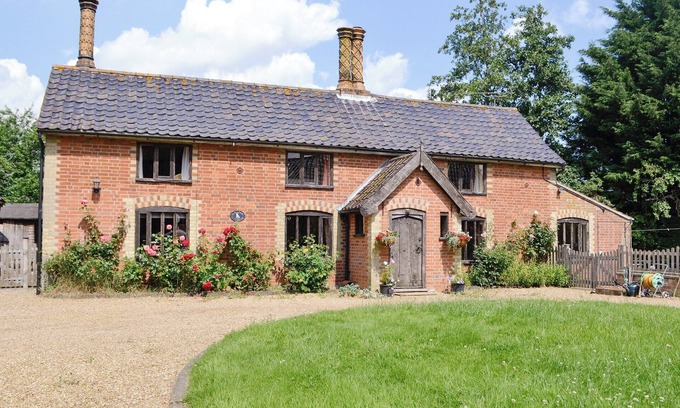 Halesworth Cabaña | Alojamiento de 3 habitaciones en Linstead Parva, cerca de Southwold