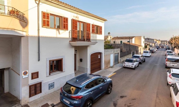 Consell Casa | 3 bedroom accommodation in Consell