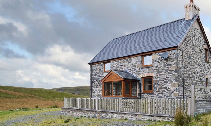 Glandyfi Cabaña | Alojamiento de 3 habitaciones en Talybont, near Aberystwyth
