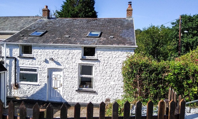 Margam Cabaña | 3 bedroom accommodation in Cwmtwrch, near Swansea