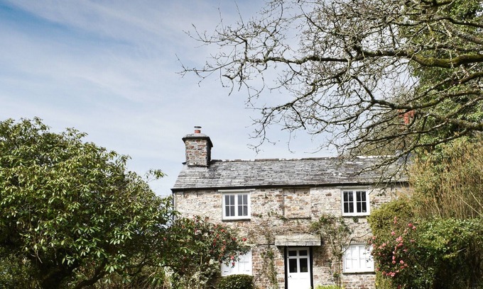 Trewen Cabaña | 3 bedroom accommodation in Tresmeer, near Launceston