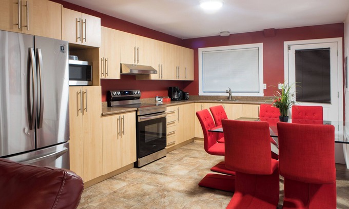 Mauricie Apartamento | 3-BEDROOM ALL-INCLUSIVE APARTMENT IN THE HEART OF EVERYTHING