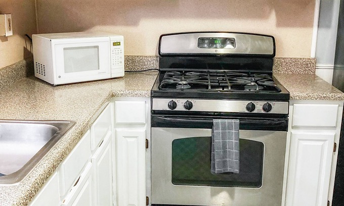 Graduate Hospital Apartamento | 3 Bedroom Apt at South Philly