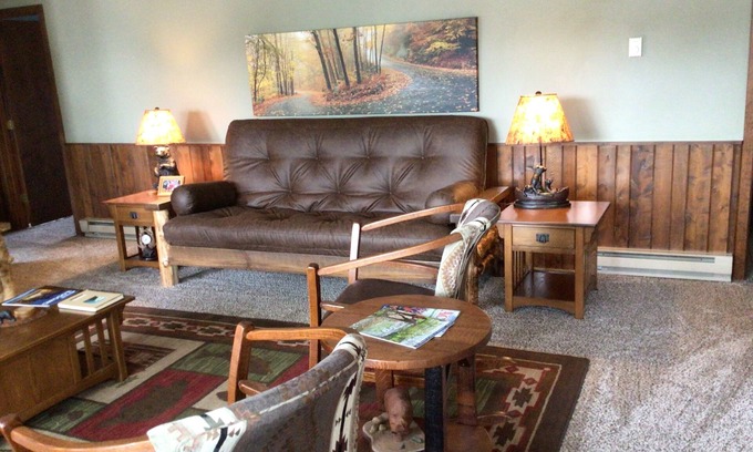 Three Lakes Cabina | 3 Bedroom Cabin on the Water @ Northernaire. Booking for Summer Now.