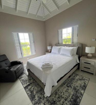 Boscobel Casa | 3 bedroom Holiday Home in Gated Community
