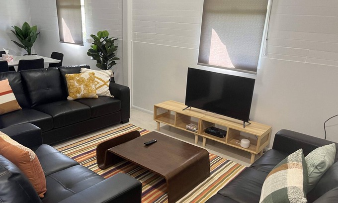 Belgian Gardens Casa | 3 bedroom home Belgian Gardens