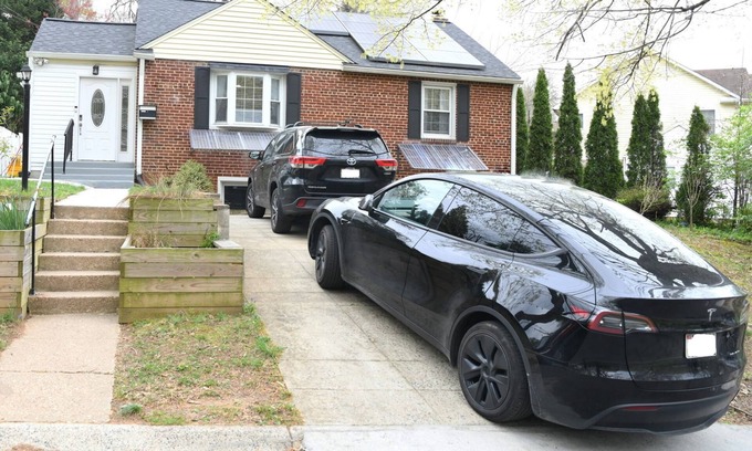 Wheaton-Glenmont Casa | 3-bedroom house in fabulous Silver Spring with WiFi, AC