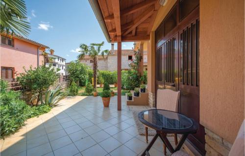 Rovinjsko Selo Apartamento | 3 Bedroom Lovely Apartment In Rovinj