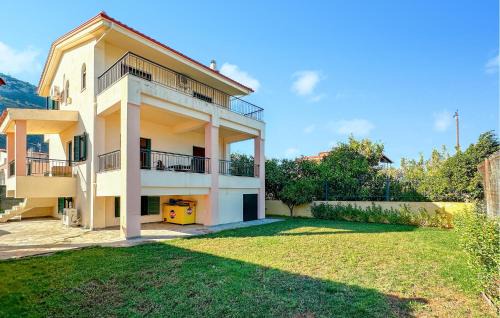 Xylokastro-Evrostina Casa | 3 Bedroom Nice Home In Xylokastro