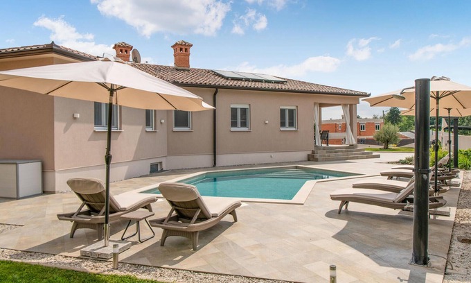 Marceljani Casa | Bonita casa de 3 dormitorios en Labin