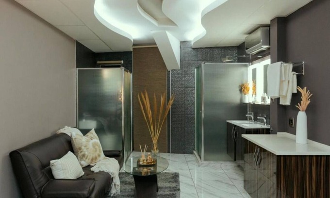 Greater Johannesburg Metropolitan Area Apartamento | 3-BEDROOM POOL VILLA