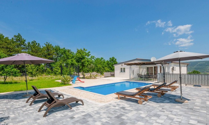 Grubine Casa | Impresionante casa de 3 dormitorios en.