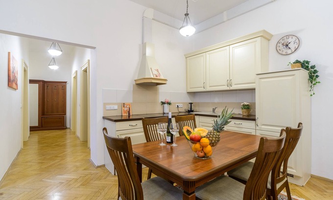Petrska ctvrt Apartamento | 3-bedrooms apartment in center of Prague