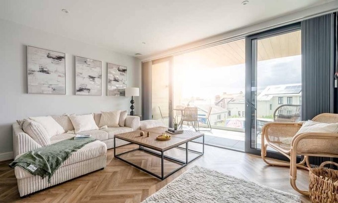 Bude Apartamento | 3 Bol-Y-Maer - an apartment that sleeps 4 guests in 2 bedrooms