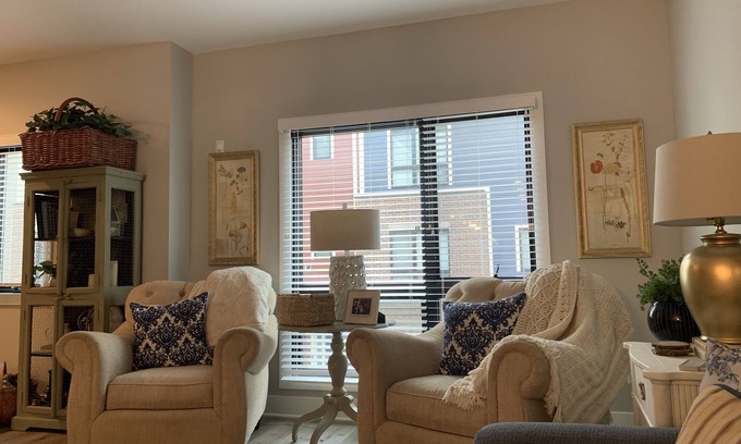 South Bend Casa | 3 BR/3BA NewTownhouse 1.5 miles from campus, walk to downtown restaurants.