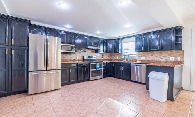 Willow Meadows/Willowbend Area Casa | 3 Br townhouse near NRG Medical Center downtown