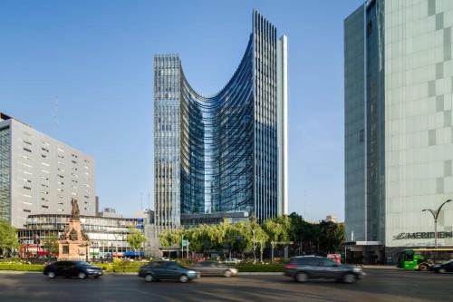 Cuauhtémoc Apartamento | 3 BR Upscale Art House Reforma Avenue
