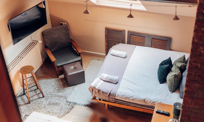 Brussels Apartamento | 3/Comenstay.be/ Cozy Mezzanine Bedroom Duplex-Bathtub+Boardgames @ City Center!