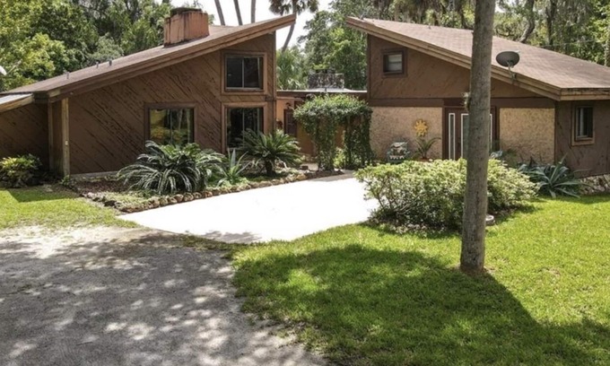 Crystal River Casa | 3 Houses on the River