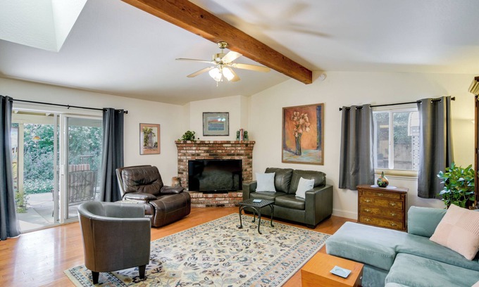 Chico Casa | ~ 3 Mi to Dtwn & Chico State: NorCal Escape!