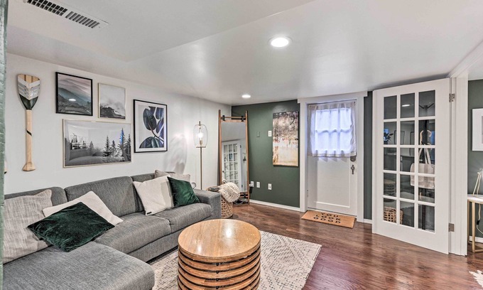 Queen Anne Apartamento | 3 Mi to Dtwn Seattle: Queen Anne Apartment!