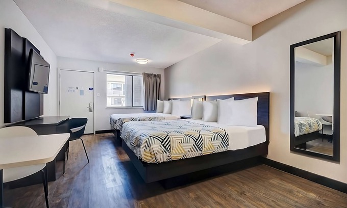 Rock Springs Casa | 3 Modern Units Near Southwest Wyoming Airport! Free Parking, Pets are Allowed