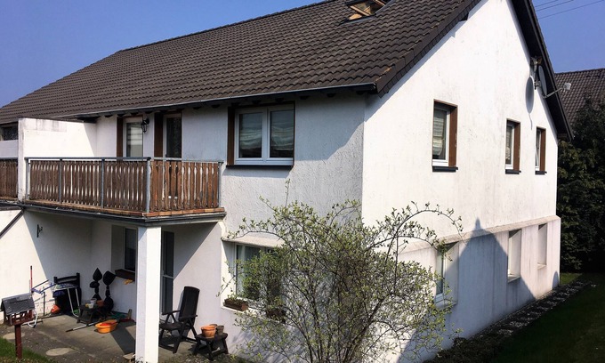 Kommerscheidt Apartamento | Apartamento de 3 habitaciones en el Eifel Nideggen-Schmidt