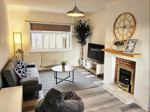 Little Hulton Apartamento | 3 Stars Grètopp house
