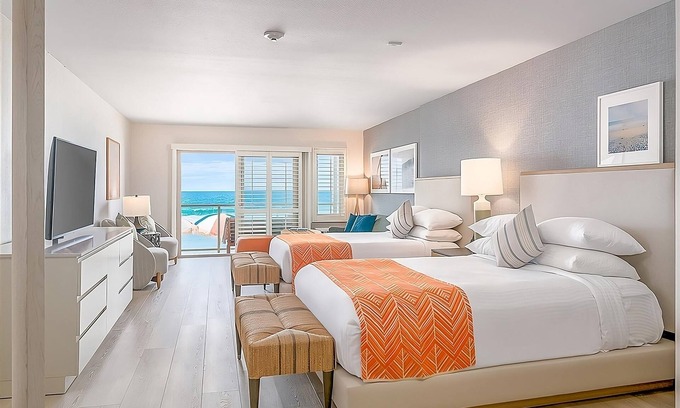 Carlsbad Village Hotel | 3 Units, Ocean Front 2 Queen at Beach Terrace, Complimentary Breakfast