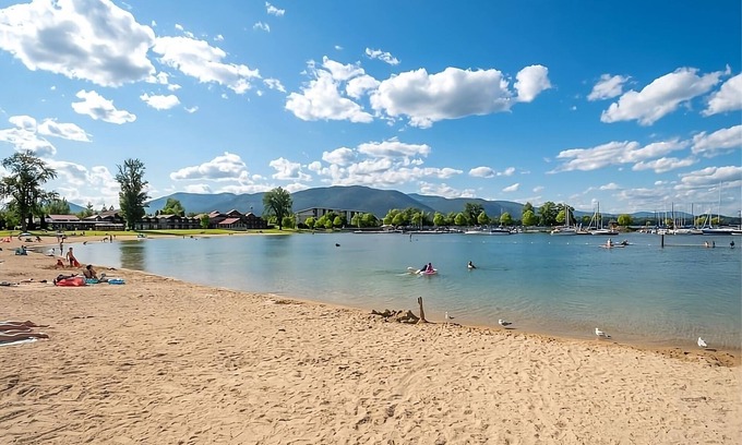 Ponderay Casa | 3 x 2 Queen Beds with Living Room at FairBridge Inn & Suites Sandpoint
