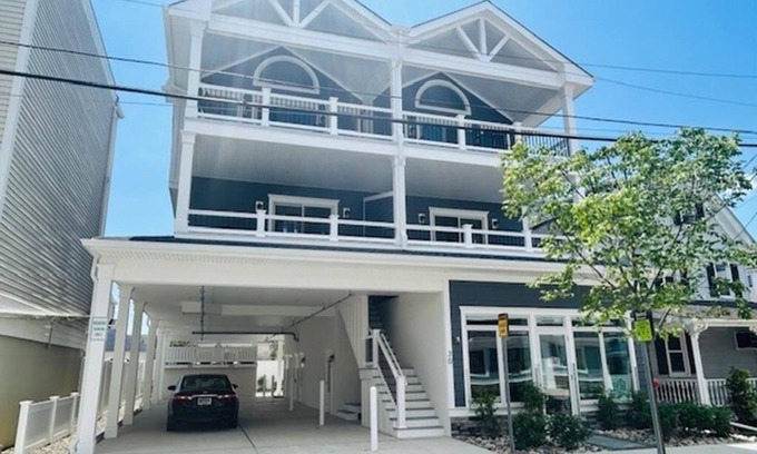 Sea Isle City Condominio | 30 42nd Street, Unit:East