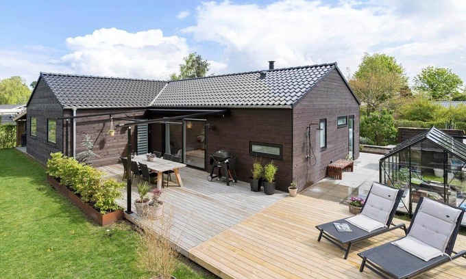 Beder Malling Casa | 30015 Malling - Morbærvænget 13