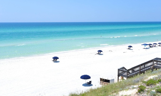 White's Gulfview Casa | 30A Beach Bungalow in Inlet: Steps from Sea, Pool with Golf Cart & Cruiser Bikes
