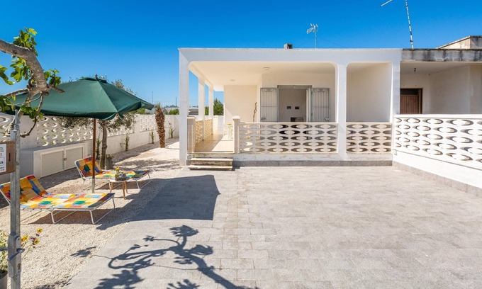 Torre Rinalda Casa | 3417 Villetta La Torre by BarbarHouse
