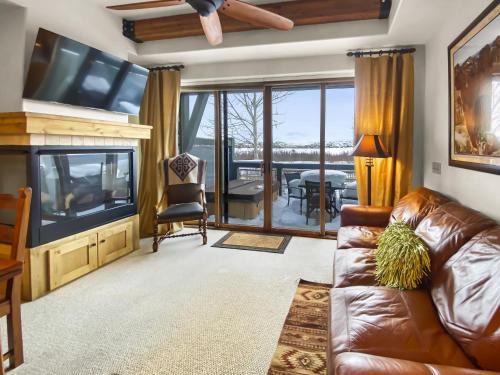 Kimball Junction Casa | 36 Sweet Newpark Townhome on the Creek townhouse