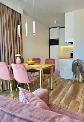 Gaski Apartamento | 365PAM - Apartament Rose Gold - PARKING W CENIE