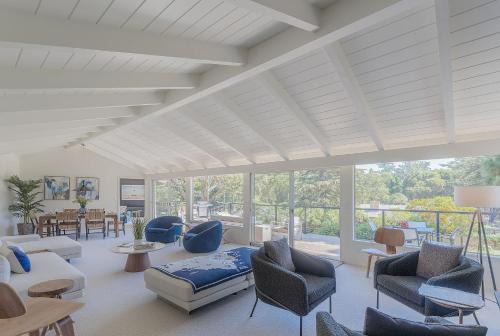 Pebble Beach Casa | 3900 Palm House on Cabrillo home