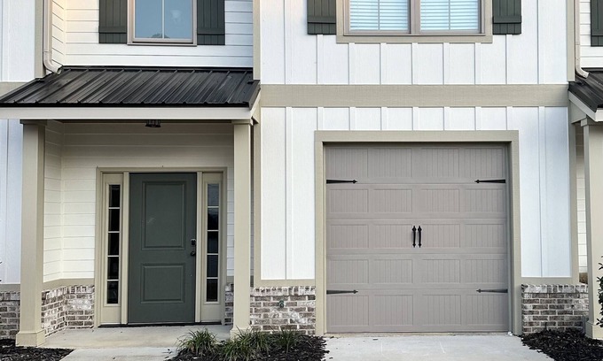 Adel Casa | 3BD 2.5BATH TOWNHOME NEAR VALDOSTA