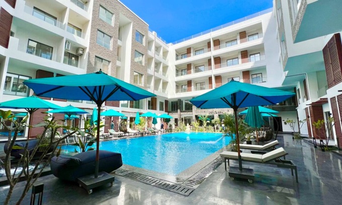 Al Ahyaa Apartamento | 3BR 2BA Escape 4 Pools Wi-Fi Onsite Shop Onsite Restaurant Near El Gouna