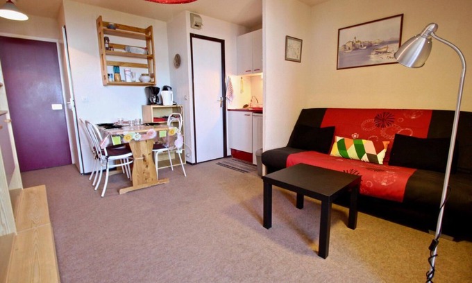 Chamrousse Apartamento | 3rd floor, balcony, tv, ski locker, 23m², Chamrousse