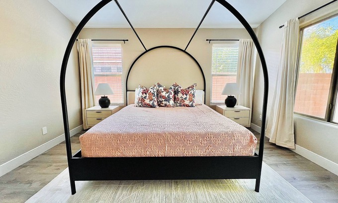 Villages At Queen Creek Casa | 4 Bed+, on Golf Course, Behaved Pets Ok, Pool, Fitness Room