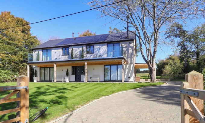 Broad Hinton Cabaña | Alojamiento de 4 habitaciones en Royal Wootton Bassett