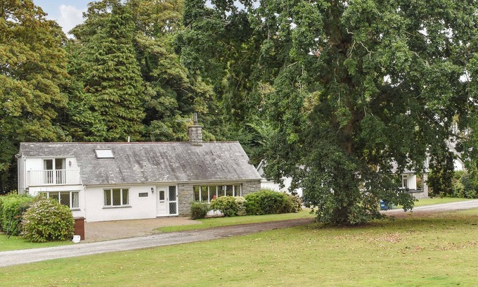 Llanbedrog Cabaña | 4 bedroom accommodation in Llanbedrog