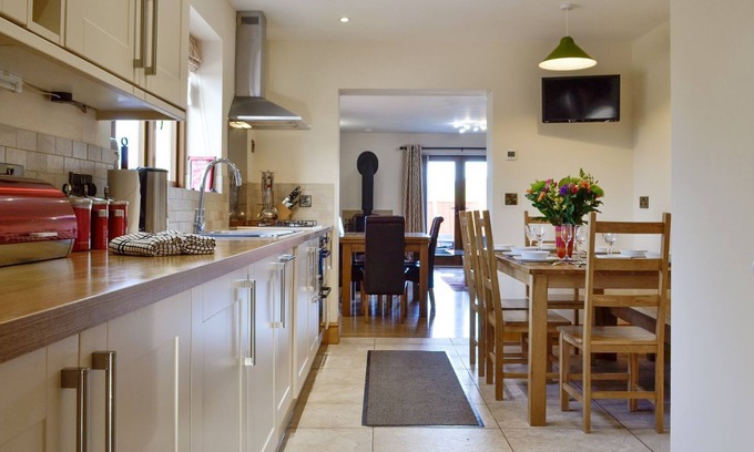 Monmouth Cabaña | Alojamiento de 4 habitaciones en Wonastow, cerca de Monmouth