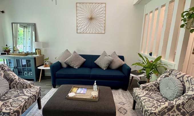 Franklin Park Casa | 4-bedroom Cozy house in charming Austin with AC, WiFi. Enjoy your stay