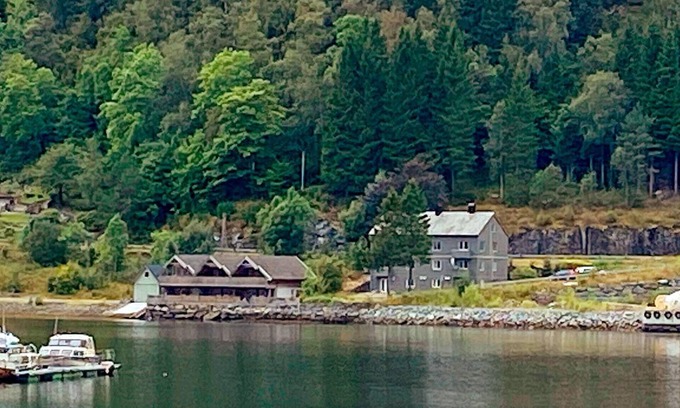 Leirvik Apartamento | 4 personas casa en Leirvik i Sogn